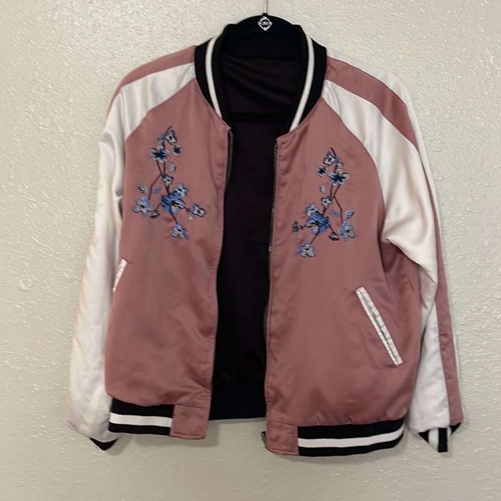 Reversible style jacket